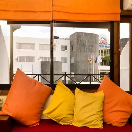 Puerto Del Carmen Sleeps 4 Wifi